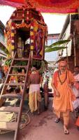 H.H. Swamiji Visit to Honavar Shri Gopalkrishna Dev Temple and Rathotsava (22 April 2023)